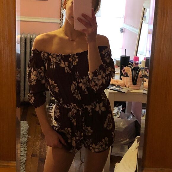 One Clothing Brown Floral Off the Shoulder Romper - Picture 6 of 7